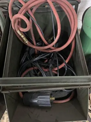 5916-300 Lincoln Electric Squarewave 275 TIG or Stick AC/DC Welder