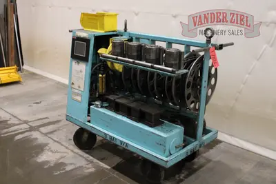 Modern 80,000 lbs. Hydraulic Die Separator