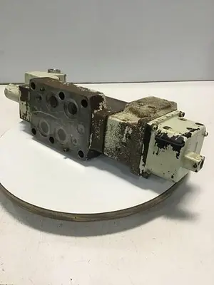 USED YUKEN SD1167-280-10AD-E-CB-10
