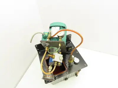 Bijur AP 7109 BHA Oil Lubricator Pump Machine Oiler 4L 0.9KW 230/240V Motor .75A