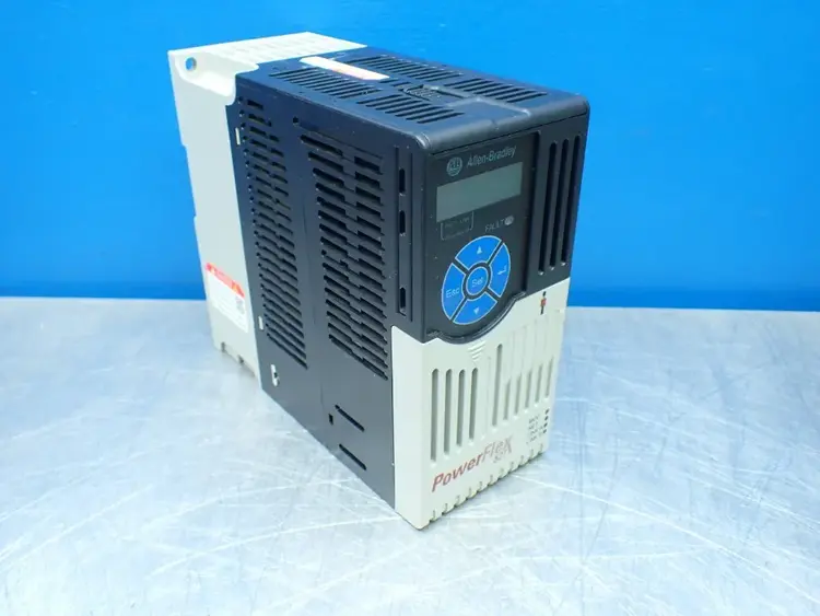 Used ALLENBRADLEY 25CD1P4N114 Servo Drives | HGR 24 #744732