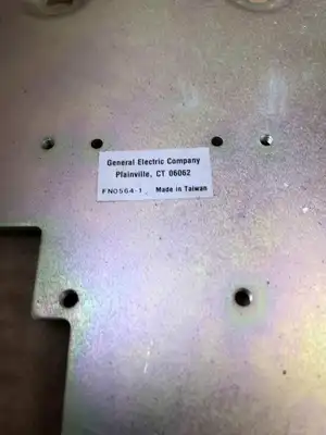 GE TD0M1B Type TDA 30-100A Operating Mechanism for QMR/QMW Disconnects 600V -NIB