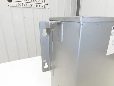Dongan 76-6-704SH 3-Phase Transformer 6kva HV 480Y/277V LV 208V 3PH Type 3R