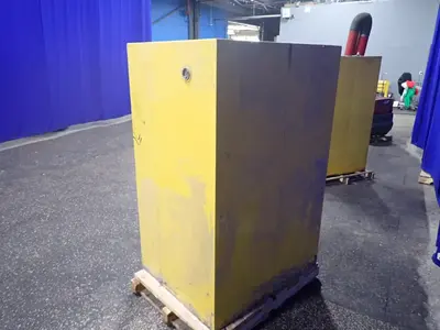 Used JUSTRITE _UNKNOWN_ Cabinets Ohio US | HGR 24 #1277711