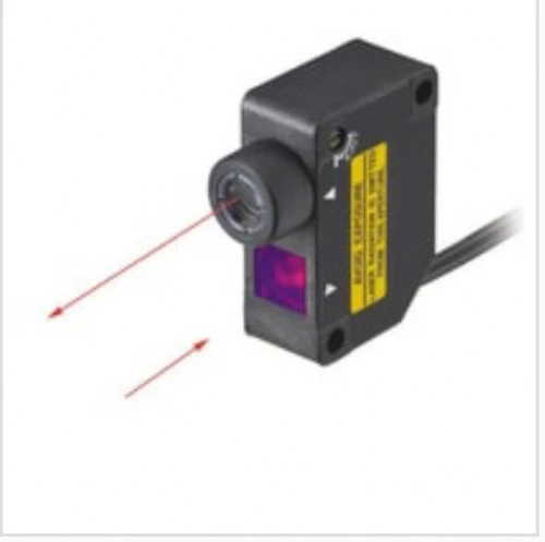 Keyence LV-H32 Digital Laser Sensor, Reflective Head, Spot Type, Variable Spot [New]