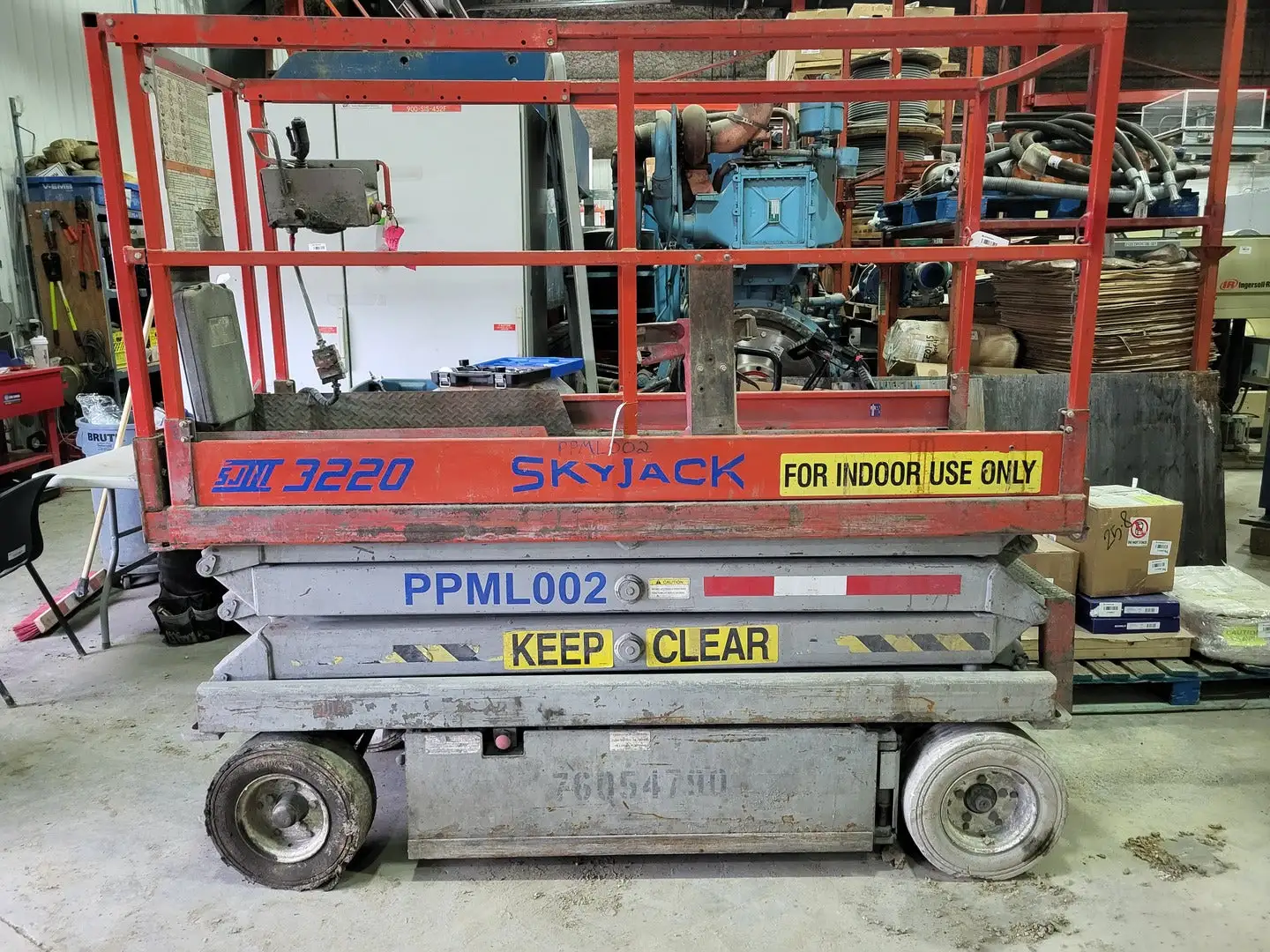 Used SKYJACK SJIII-3220 Scissor Lifters British Columbia CA | Lenmark #913477