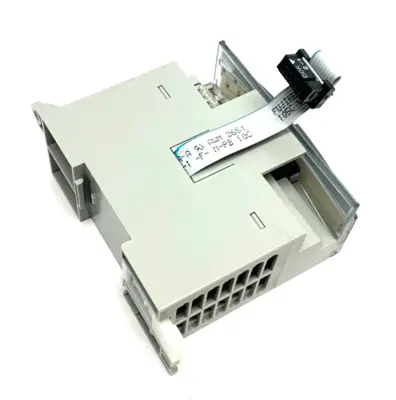 USED ALLEN-BRADLEY SER. A MICROLOGIX 8-POINT SINK/SOURCE INPUT MODULE REV. D