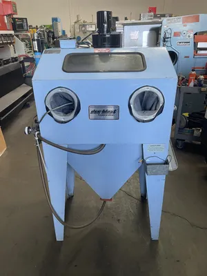 DEE-BLAST 2030 BLAST CLEANING/AIR & SUCTION | Wheeler Machinery Sales (2)