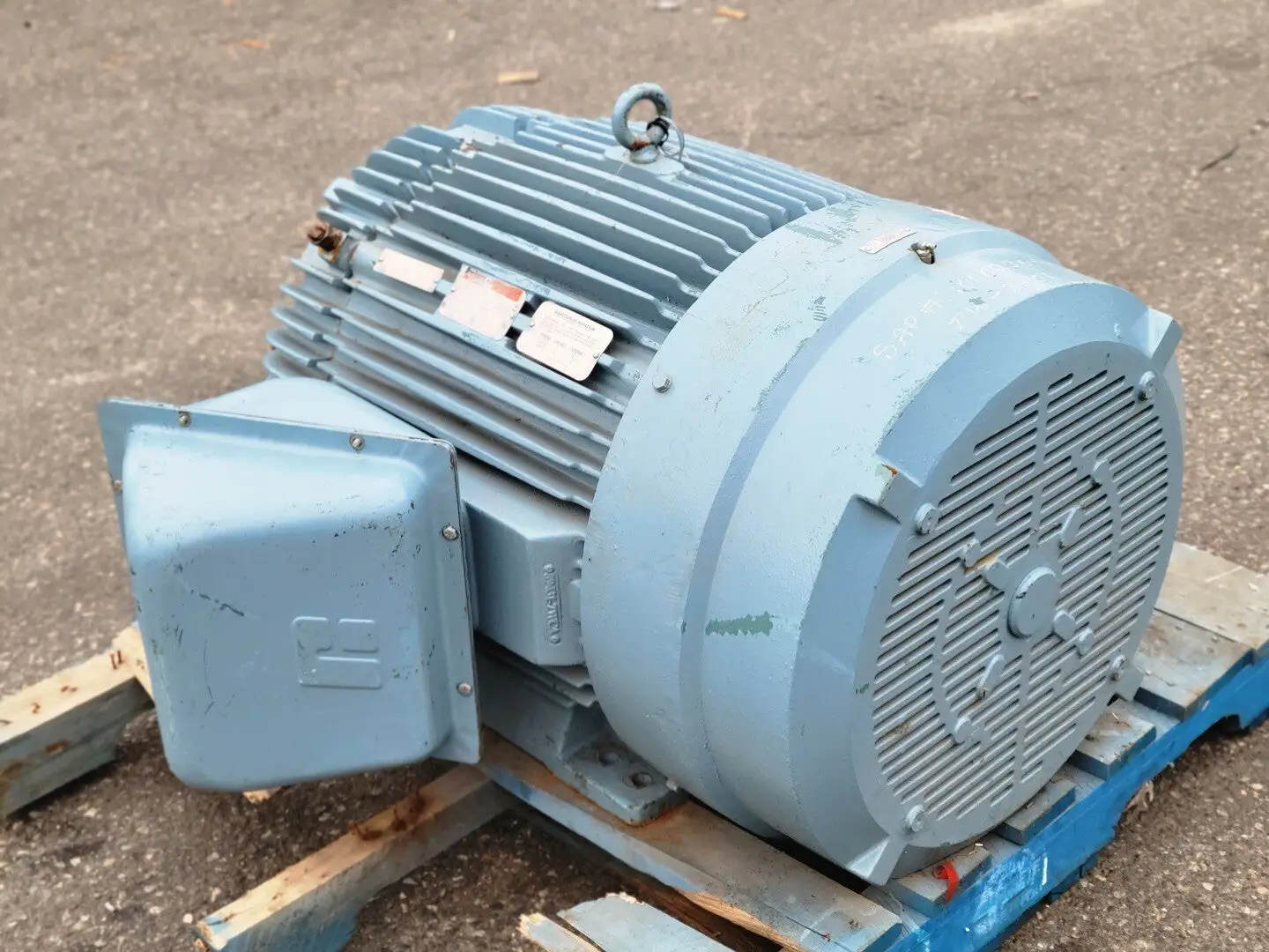 125 hp, 460 volts, 3565 rpm, 444TS Electric Motor