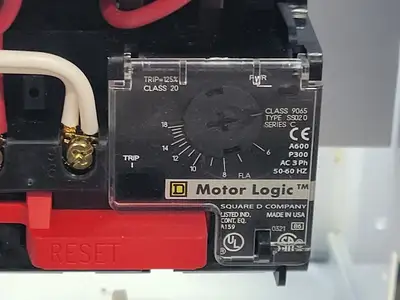 NEW SQUARE D MODEL 6