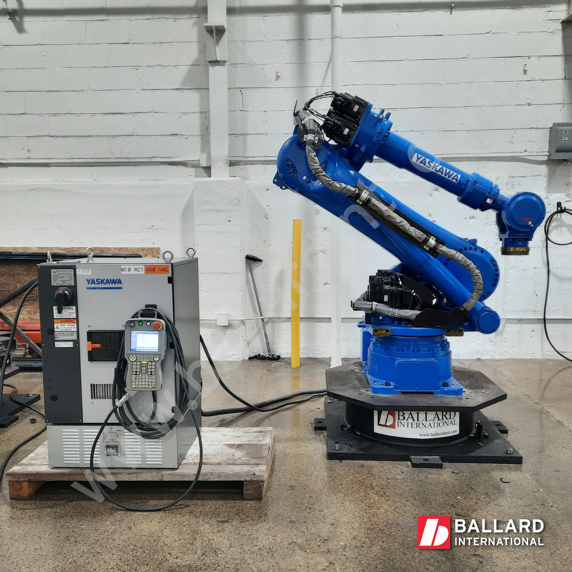 YASKAWA Motoman MH180 Robot System w/ DX200 Controller