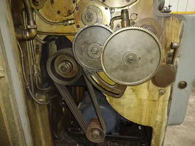 15" X 32" MANNAIONI MAN-AU-CYCLE THREADING LATHE, 4" HOLE: STOCK #16992