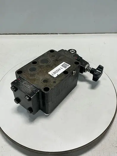 Used VICKERS DGXH06260S19 Valves/Fittings Michigan US | Ideal Machinery #698349