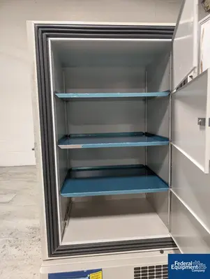 USED VWR VWR ULT Freezer, Model 5706