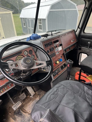 Used 1999 MACK CH-613 Conventional trucks North Carolina US | Proxy Equipment #1385257