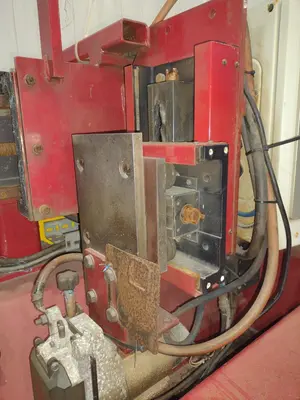 USED RED-D-ARC ISW84