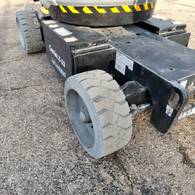 Used 2022 Z-33/18 Genie Articulating Boom Lifts Wisconsin US | Stack Equipment #1418942