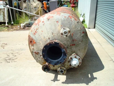 2450 L M/S R/Ld Vertical Pressure Vessel