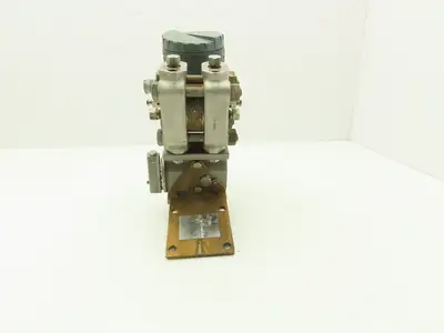 Foxboro 823DP-I3S1NM2 Pressure Transmitter 12.5-65VDC 3000psi Manifold M20TES-AM