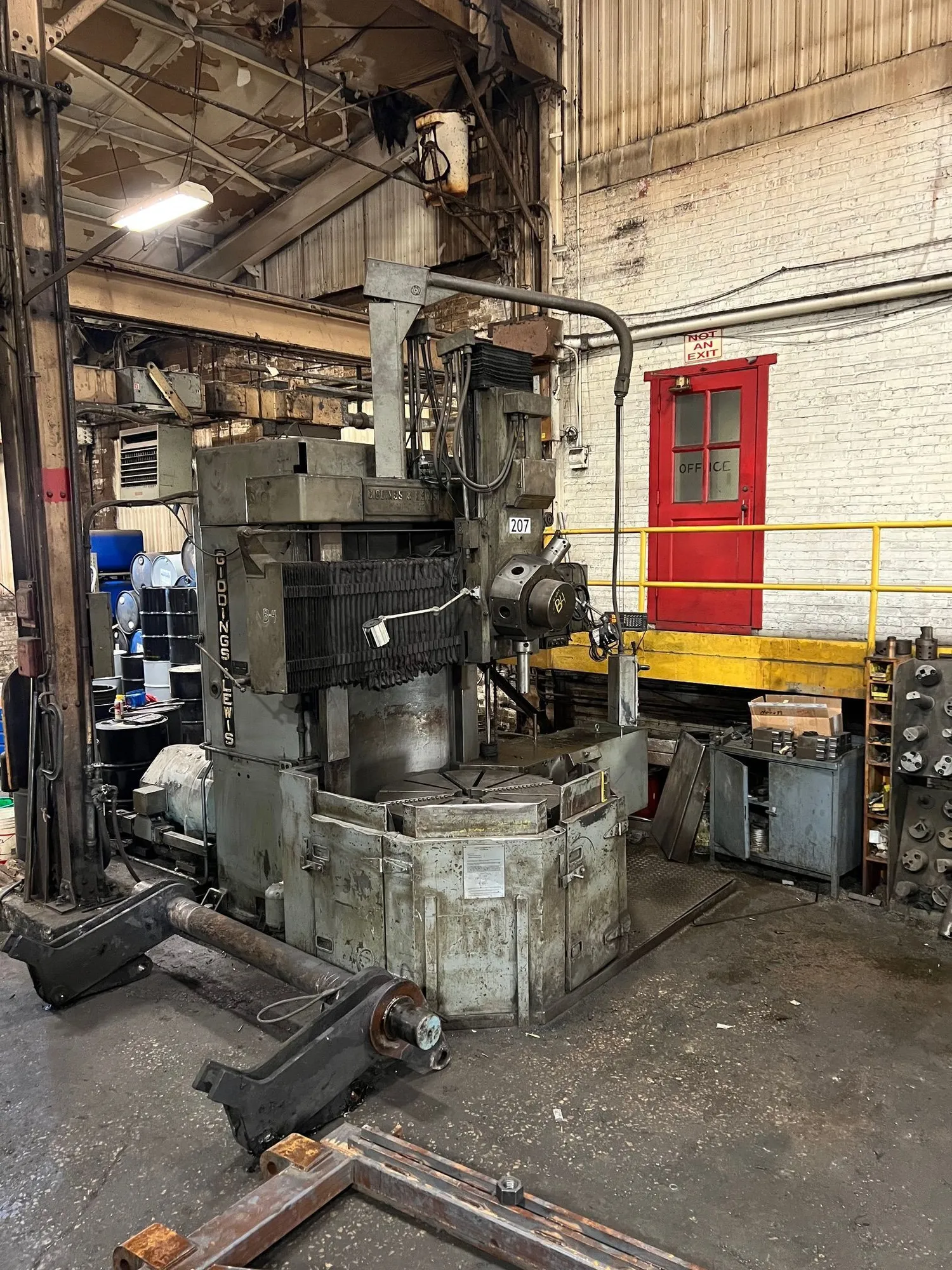 USED GIDDINGS & LEWIS 42R