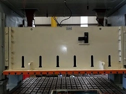 USED 1971 Verson S2-300-120-60T