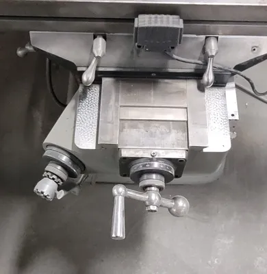 BRIDGEPORT 2 HP Mills, Vertical | Machinery Central (14)