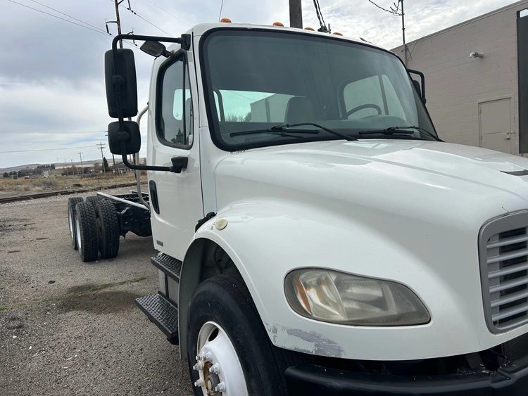 Used _UNKNOWN_ _UNKNOWN_ Cab Chassis trucks Idaho US | Tri-Steel Manufacturing #1557158