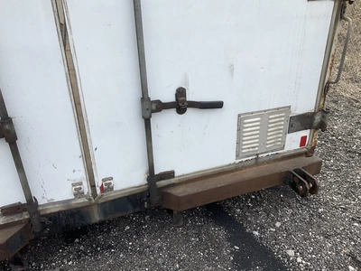USED SUPREME CURTAINSIDE TRUCK BODY 24’