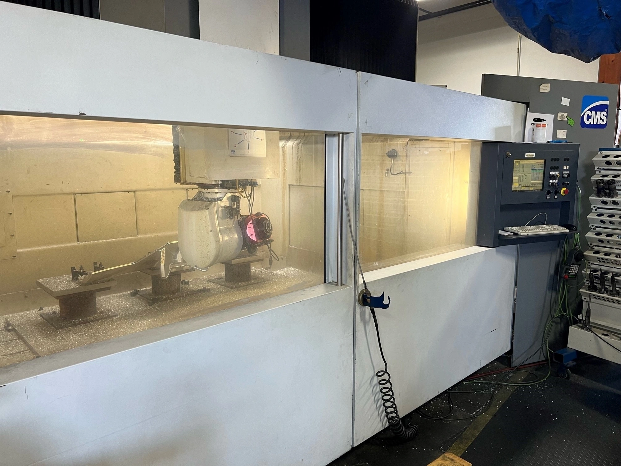 USED 2011 CMS CRONUS-K-26/15-Z1300 5 AXIS