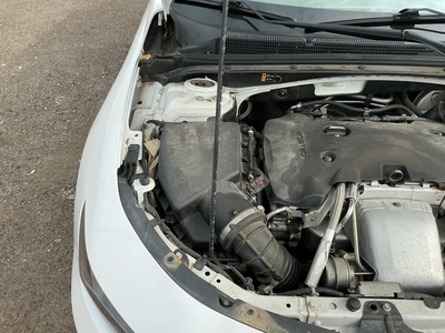 USED 2016 CHEVROLET MALIBU
