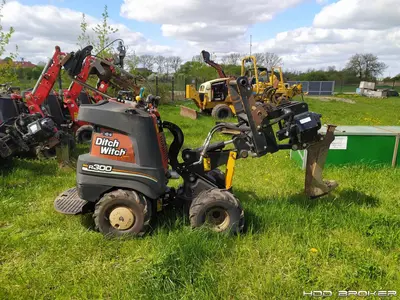Used 2018 DITCH 2018 DITCH WITCH R300 Walk-Behind Trenchers Florida US | HDD Broker #1346454
