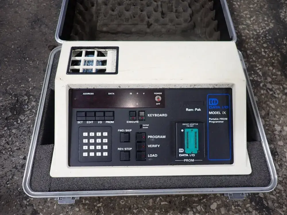 USED DATA I/O IX