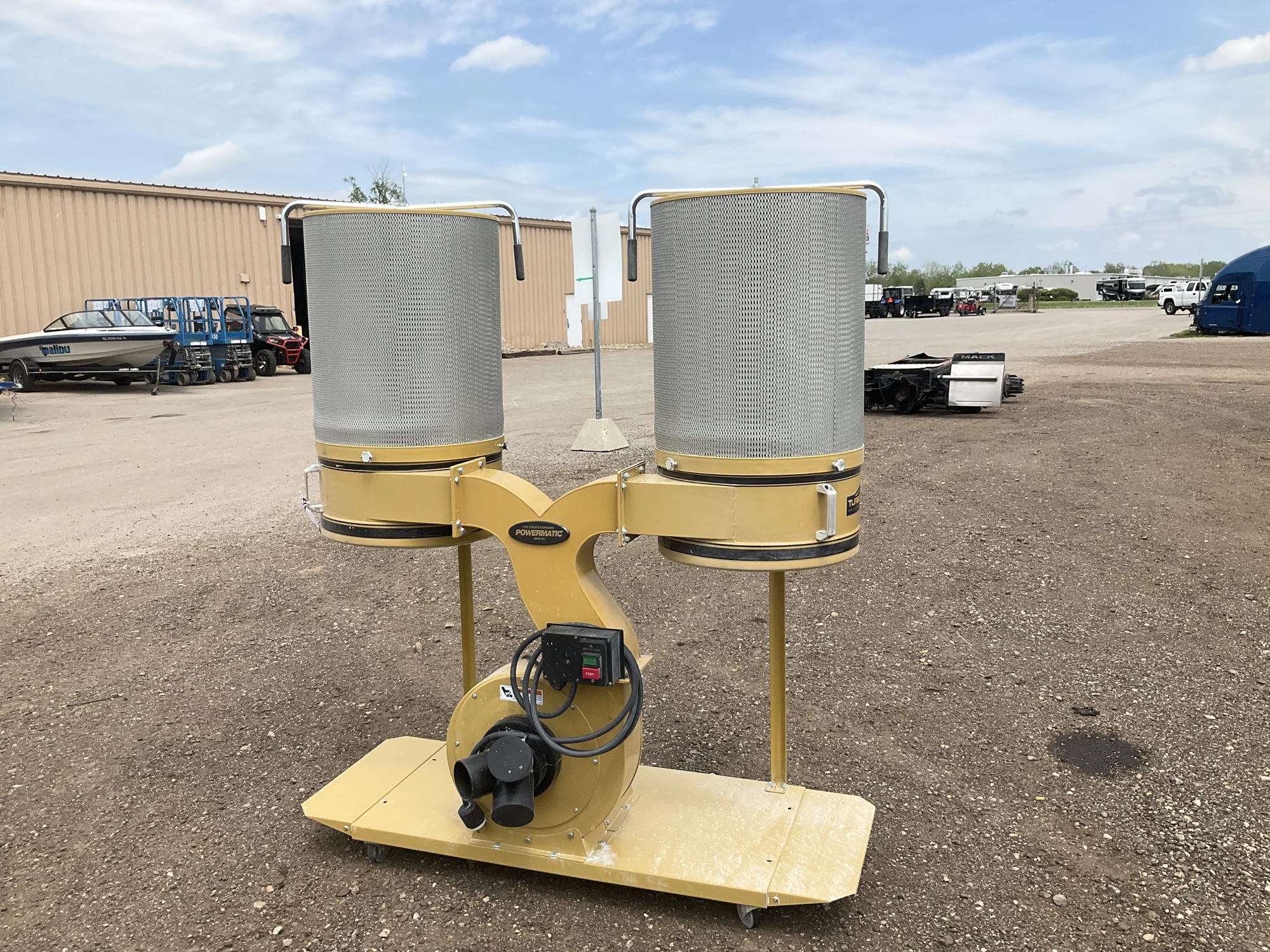 Powermatic Turbocone dual filter dust collector- missing the collection bags on both sides, 230 volt...