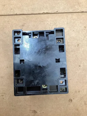 Fuji Electric SC-3N Magnetic Contactor; 4NC2H0; 3 P