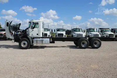 New | in-Stock 2026 MACK GRANITE 64BR Cab Chassis trucks Texas US | Roll Off Truck World #1491873