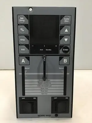 USED HUSKY 9152
