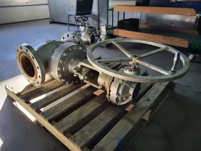 8" Class 300 Globe Valve API 623