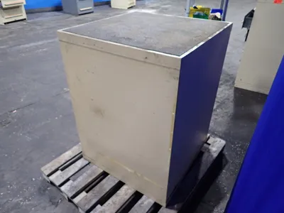 Used BOTT/KENNEDY _UNKNOWN_ Cabinets Ohio US | HGR 24 #1128389