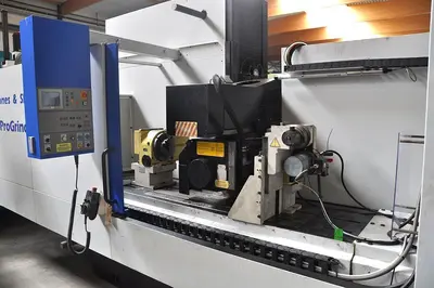 USED JONES & SHIPMAN PROGRIND 1267 EASY