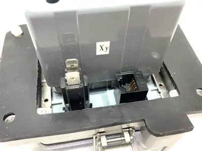 Used Grace Technologies GracePort Ethernet Duplex Interface Panel Outlet Electrical Fittings Michigan US | Maverick Industrial Sales #1391398