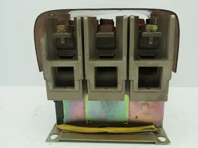 Allen Bradley 1100-BOD93/B Vacuum Contactor 1500VAC 200HP 3 Pole Series B