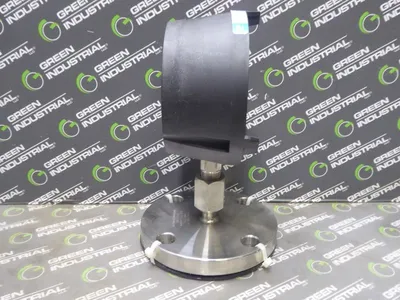 Wika 990.27 Flange Diaphragm with Gauge 0 - 200 PSI New