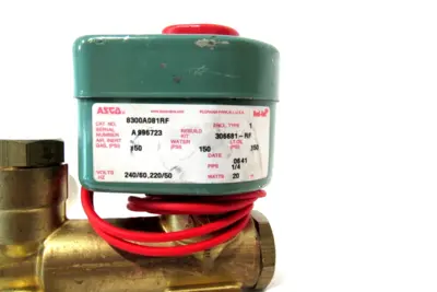 NEW ASCO 8300A081RF SOLENOID VALVE 220/240 50/60