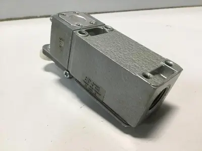 USED TELEMECANIQUE C2JK05