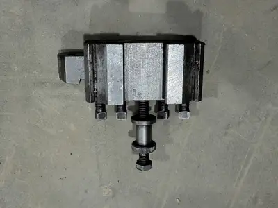 16" x 21" Lathe w/ Tooling & Accessories