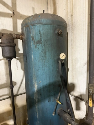 Used _UNKNOWN_ _UNKNOWN_ Rotary Screw & Sliding Vane Air Compressors Indiana US | Miedema Asset Management Group #1693225