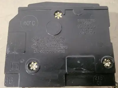 USED SQUARE D QOB320