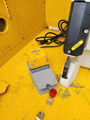USED SM CONTACT SM CRIMP 1000