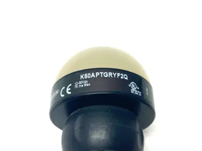 USED BANNER ENGINEERING EZ-LIGHT 3-INPUT-COLOR TOUCH SENSOR M12 8-PIN QD