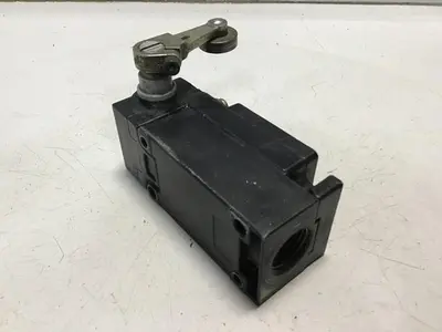 USED SQUARE D 9007-AEQ2724